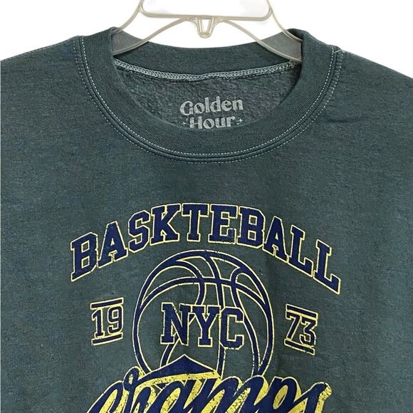 NWT Urban Outfitters Golden Hour NYC Basketball Champs Sweatshirt Size M/L Retro - Picture 4 of 15